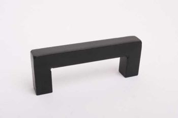 Greep industrieel ijzer zwart vierkant 16mm boormaat 96mm