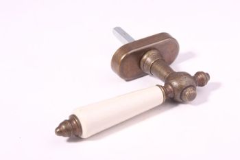 Raamkruk klassiek brons antiek met wit porselein draai-kiep