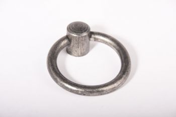 Ringgreep antiek grijs 63mm diameter 8mm dik