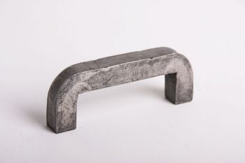 Greep vierkant robuust 16mm antiek grijs 96mm of 128mm afgerond