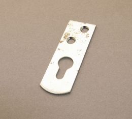 Ophangbled 20x60mm wit verzinkt 
