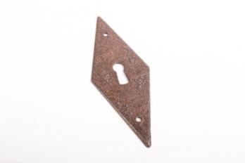 Sleutelplaat ruitvorm roest 37mm