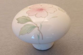 Knop wit porselein met roze bloem rond 32mm