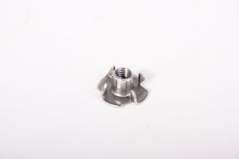 Inslagmoer M6 x 9mm per 20 stuks blank ijzer