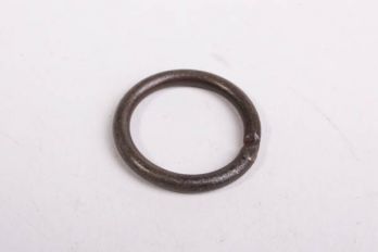 IJzeren ringetje gelast roest, tinkleur of onbehandeld ijzer 27mm - 3mm dik per 4 stuks