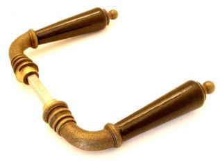 Deurklinken (paar) brons antiek met zwart porselein.