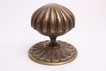Klassieke voordeurknop groot brons antiek 100mm
