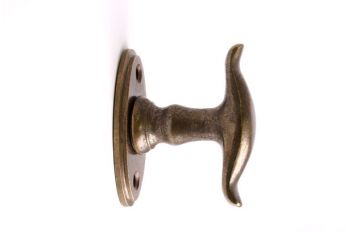 Klassieke raamkruk 63mm met 7mm gat in brons antiek