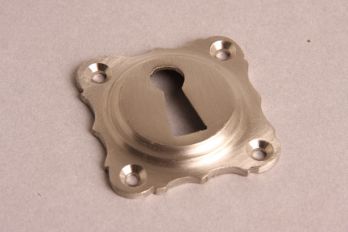 Sleutelrozet 43 mm met sleutelgat geborsteld nikkel.