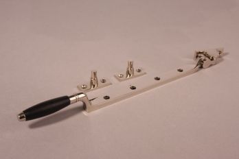 Raamuitzetter voor draairaam ton-model blinkend nikkel met ebbenhout 33cm