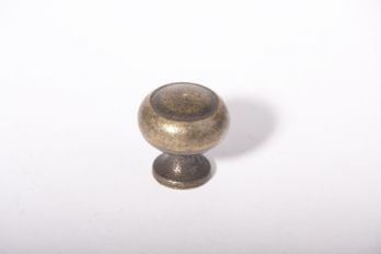Meubelknop en keukenknop klassiek brons antiek rond 24mm van massief messing
