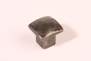 Knop antiek zilver vierkant 26mm brut