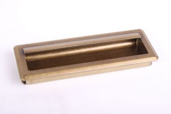 Greep infrees brons antiek 128mm (139x51mm)