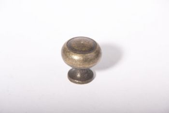 Meubelknop en keukenknop klassiek brons antiek rond 24mm van massief messing