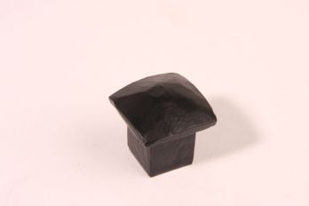 Knop zwart vierkant 26mm brut