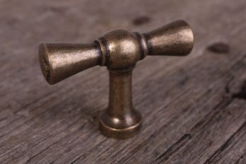 Knop T-vorm brons antiek 45mm kraanknopje gemaakt van massief messing