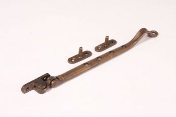 Raamuitzetter voor draairamen in brons antiek met twee stelpennetjes - 8mm