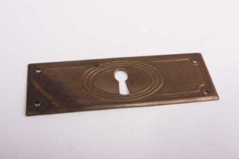 Sleutelplaat antiek brons voor een lade dwars 32 mm