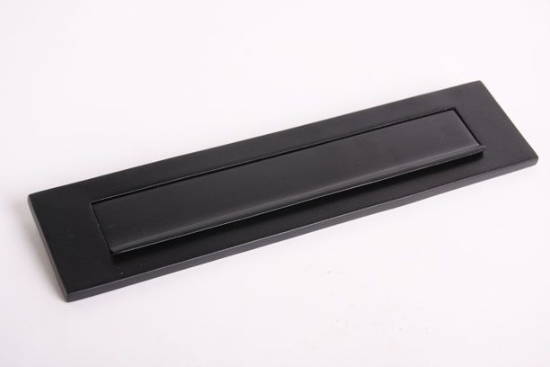 musical schuld radiator Brievenbus briefplaat zwart 328mm met regenrand